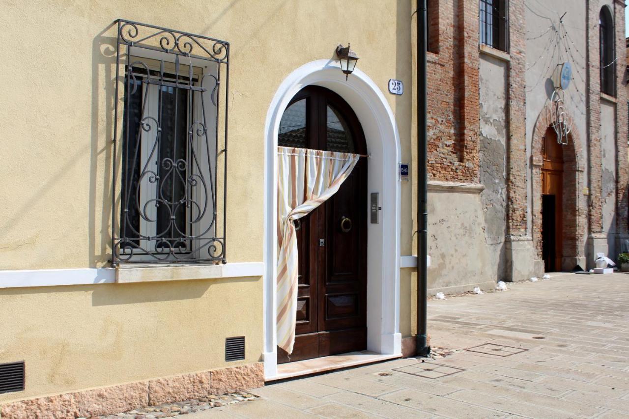 Porta Del Carmine Bed and Breakfast Comacchio Exteriör bild